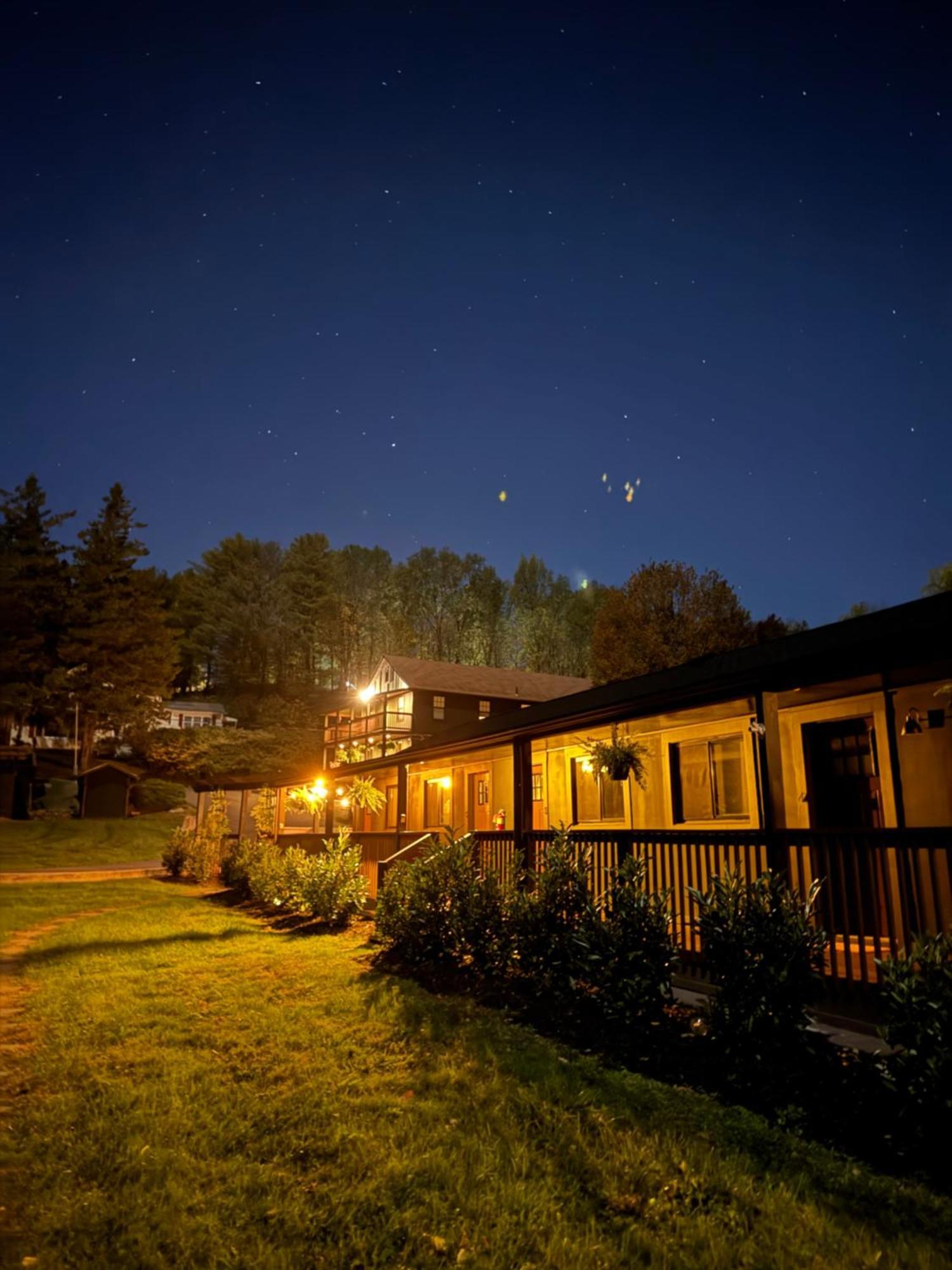 Willow Pond Motel Catskill Exteriör bild